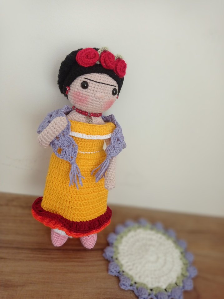 Renkli Sarı El Örgüsü Bebek - Görsel 3