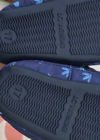 Erkek Çocuk Renkli Baskılı Sıcak Terlik - Görsel 2