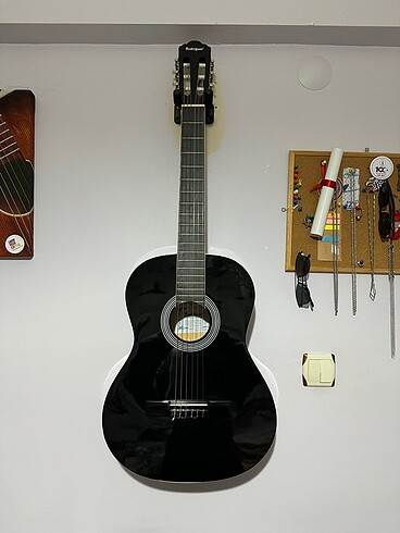 Klasik Gitar (Rodriguez)