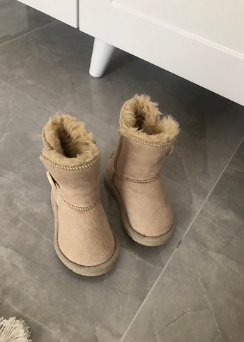 Kız Çocuk ugg