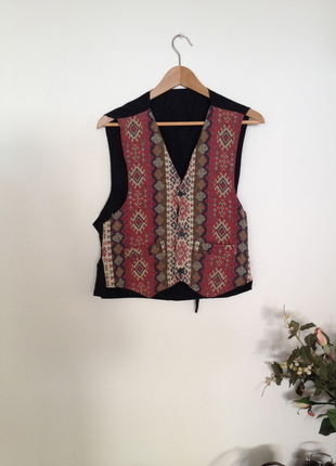 Kilim Desenli Yelek Vintage Love Yelek %20 İndirimli - Gardrops