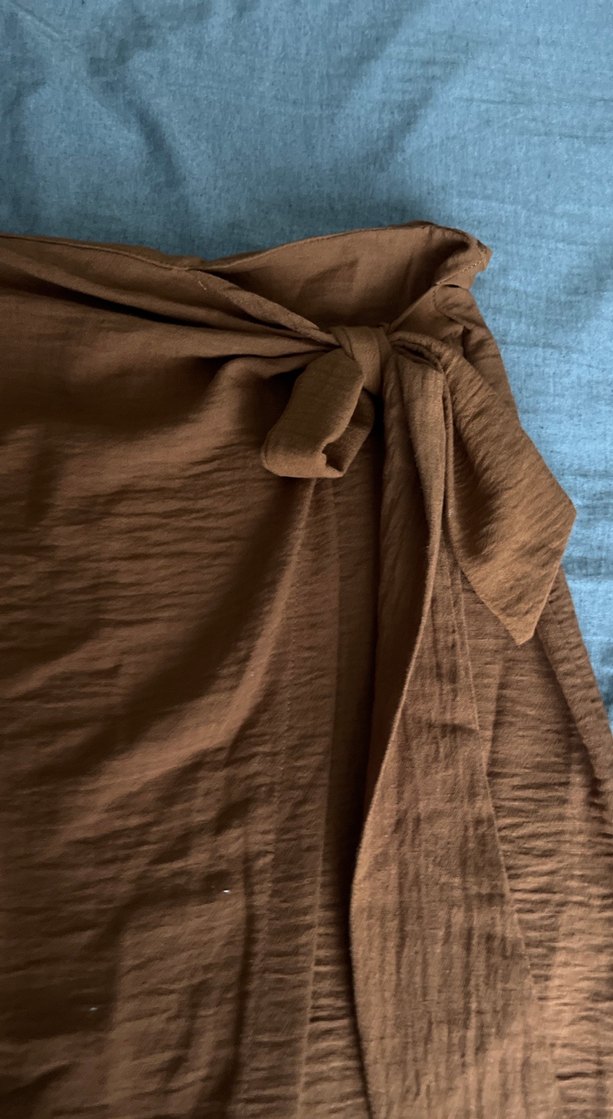 Drapeli Kahverengi Midi Keten Etek - Görsel 2