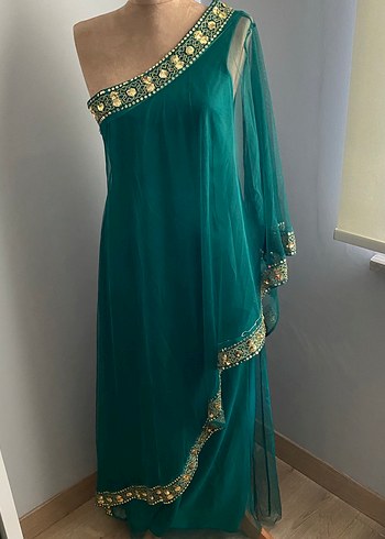 Yeşil İşlemeli Tek Omuzlu Uzun Elbise - Görsel 7