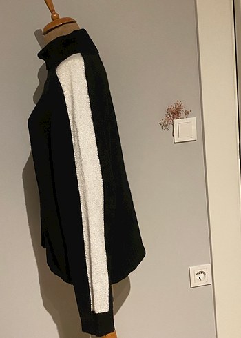 Yüksek Yaka Siyah Örgü Kadın Kazak - Görsel 2