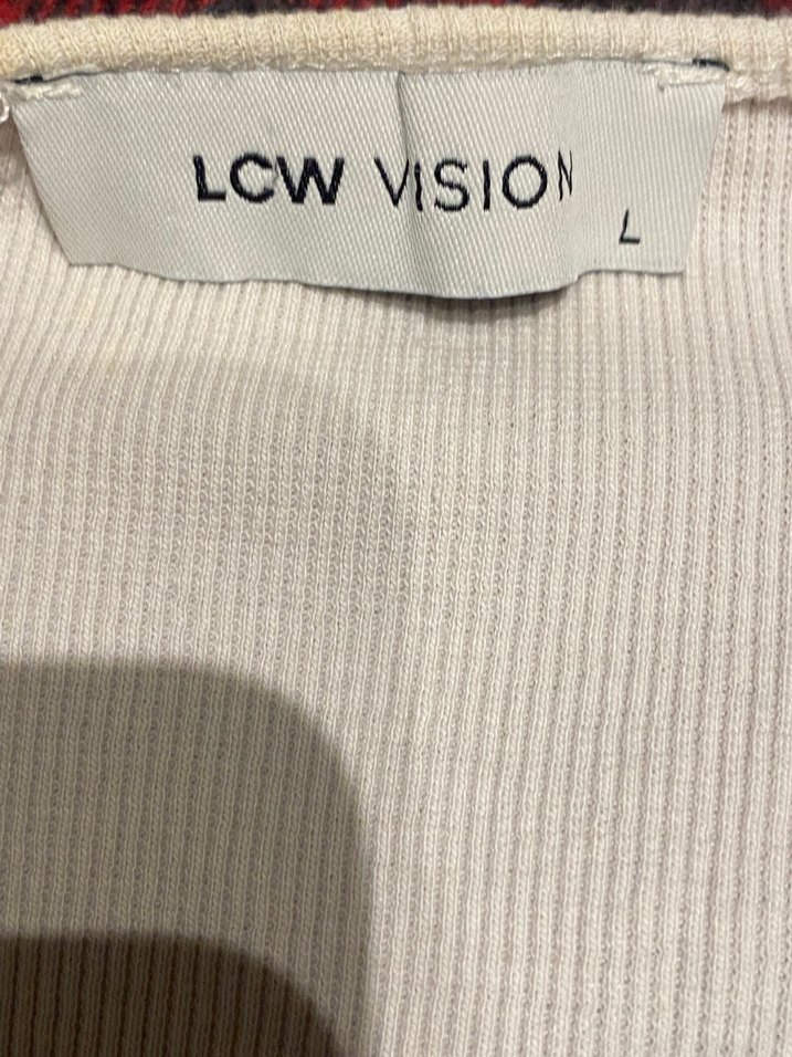 Beyaz Kolsuz Fitted Kadın Atlet - Görsel 4