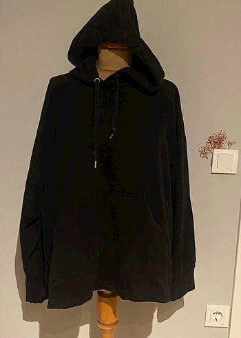 Siyah Kapüşonlu Oversize Sweatshirt - Görsel 2