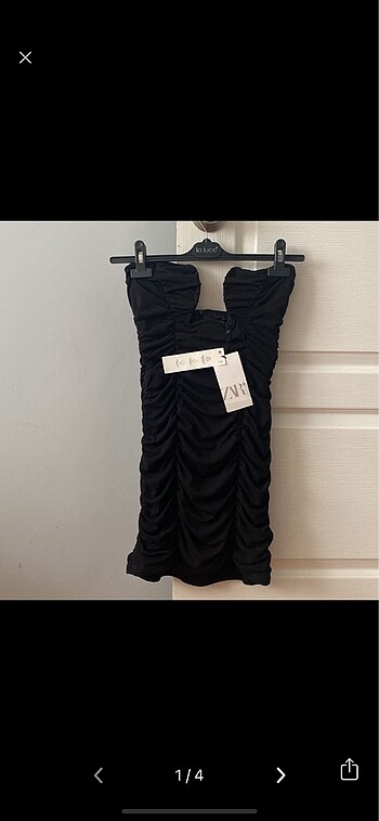 Zara siyah straplez elbise