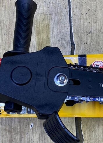 Matkaba takılabilen tesetere 