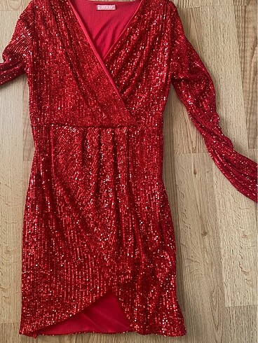 #kırmızı #payet #elbise