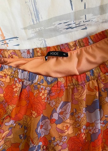 Çiçek Desenli Fırfırlı Mini Etek - Görsel 2