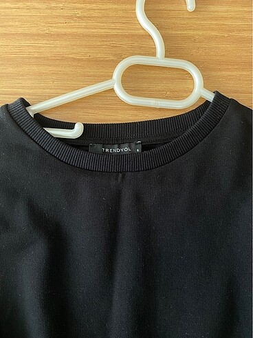 Trendyol & Milla Arkası desenli sweat