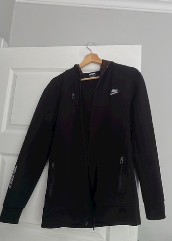 Nike Siyah Fermuarlı Ceket