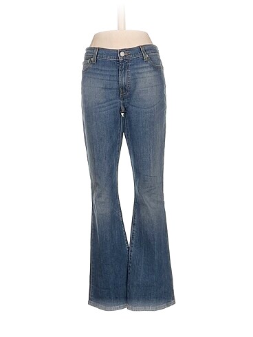 Levis Düz Kesim %70 İndirimli.