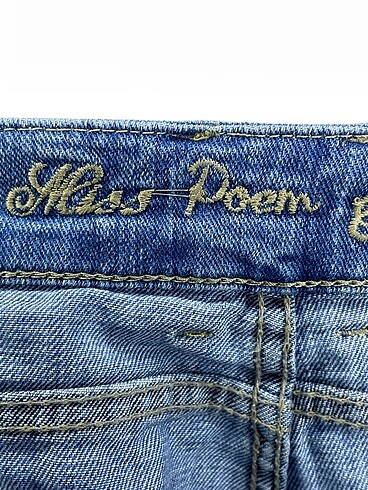 l Beden çeşitli Renk PreLoved Mini Şort %70 İndirimli.