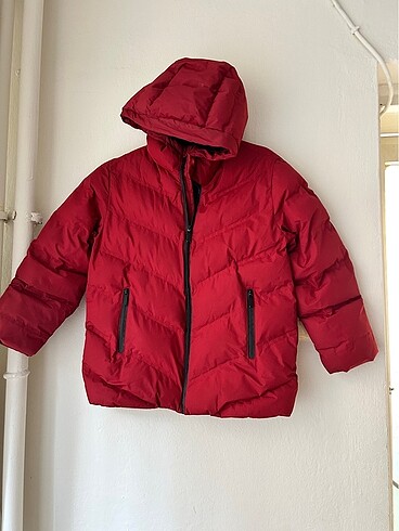 zara su geçirmez cocuk şişme mont