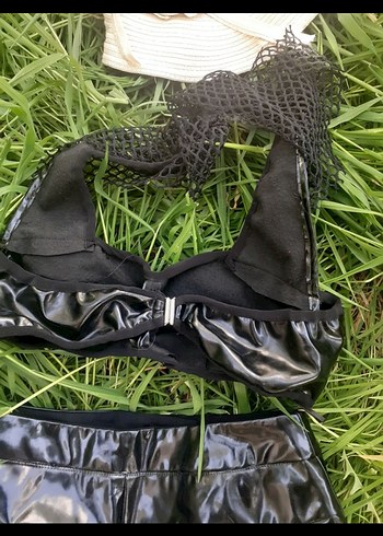 Dantel Detaylı Siyah Mini Deri Şort ikili takım - Görsel 7