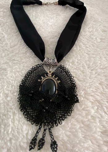Uzun Siyah Dantel Nakışlı Gotik Kolye - Görsel 6