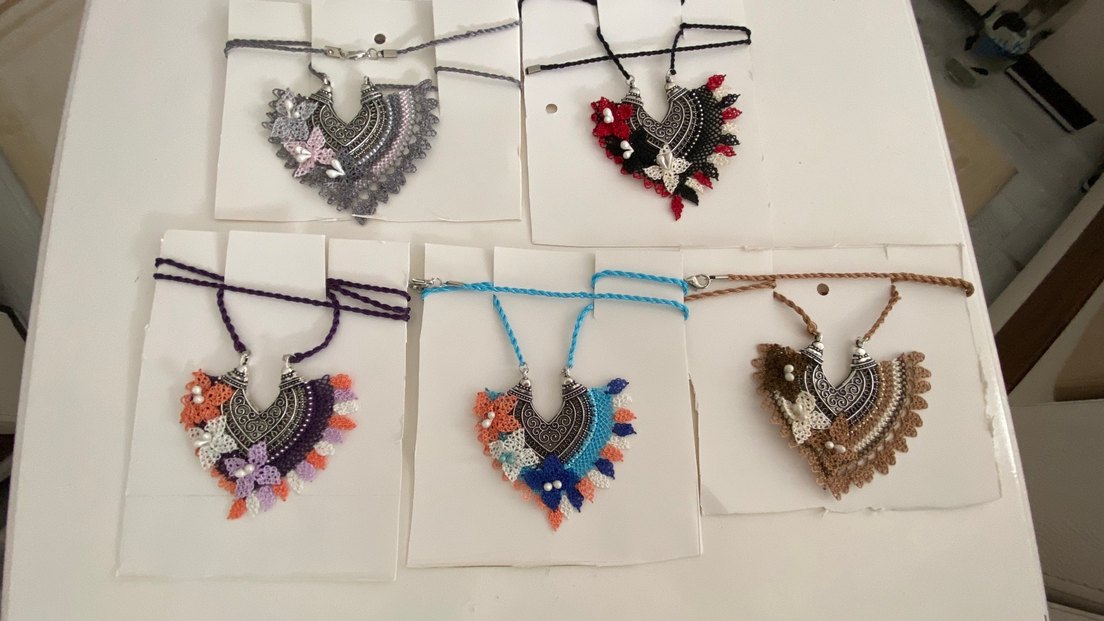 Dantel İşlemeli Uzun Pembe Bohem Kolye - Görsel 4