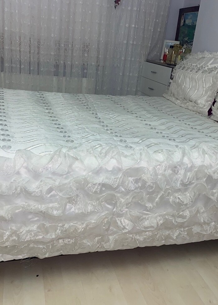 ÇİFT KİŞİLİK YATAK ÖRTÜSÜ - Görsel 2