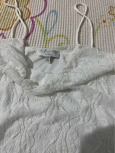 l Beden Pull and bear crop