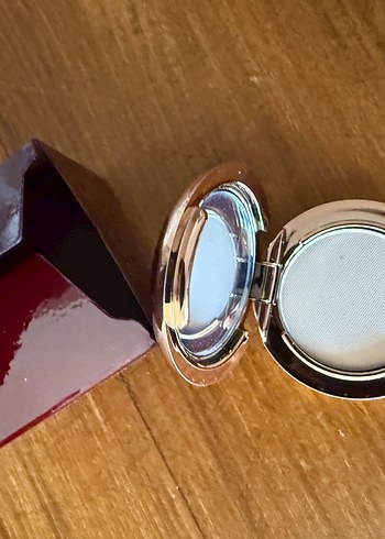 charlotte tilbury pudra