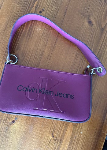 Calvin Klein Jeans Sculpted Shoulder Pouch25 Mono Kadın canta