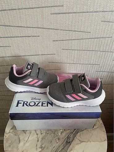 Adidas Orijinal Adidas Çocuk Spor Ayakkabı