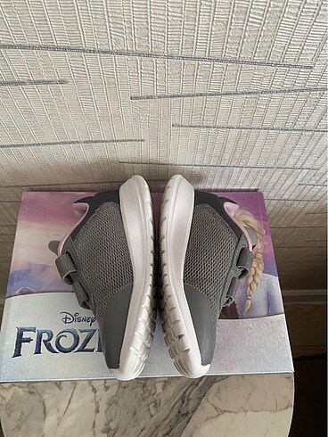 25 Beden gri Renk Orijinal Adidas Çocuk Spor Ayakkabı