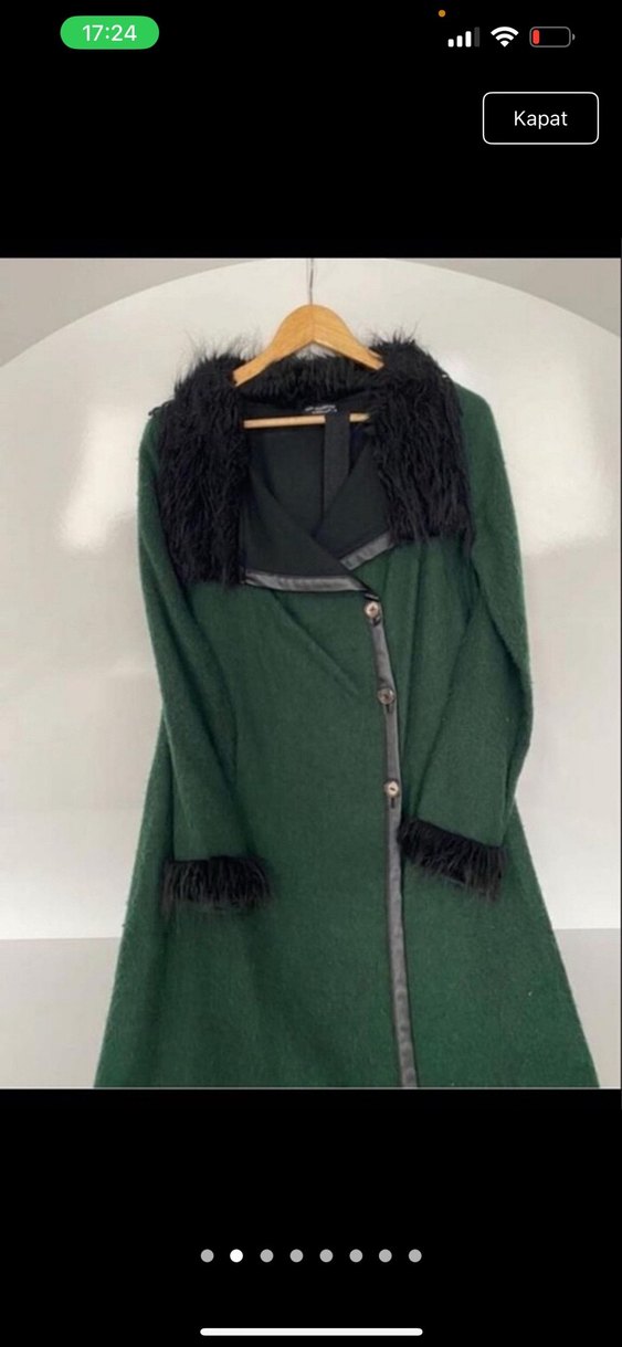 Kürk Detaylı Yeşil Kadın Uzun Kaban - Görsel 2