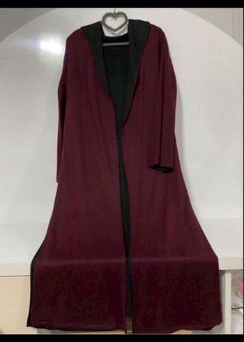 Bordo Uzun Kadın Kaban Siyah Yaka Detaylı - Görsel 2