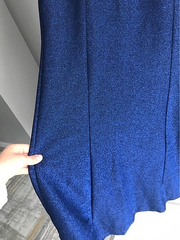 Abiye Saks mavisi ince kumaş elbise
