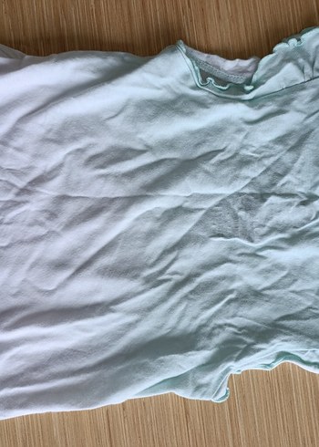 Kolsuz Baskılı Turkuaz Kız Çocuk Tişörtü - Görsel 4