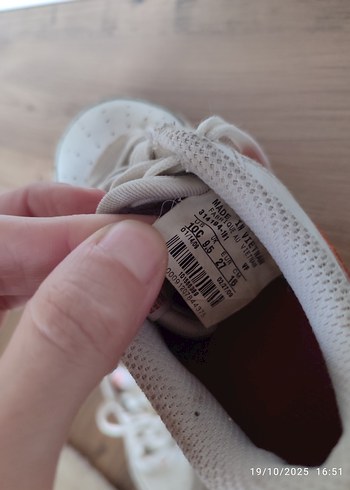 nika spor ayakkabı - Görsel 4