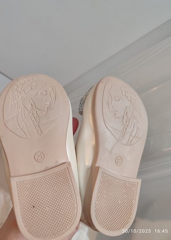 Beyaz Fiyonklu Kız Çocuk Babet Ayakkabı - Görsel 3