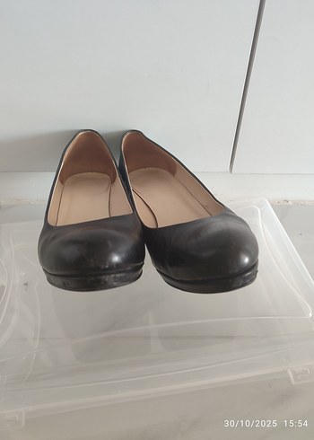 Derimod Siyah Stiletto Topuklu Klasik Kadın Ayakkabısı - Görsel 3