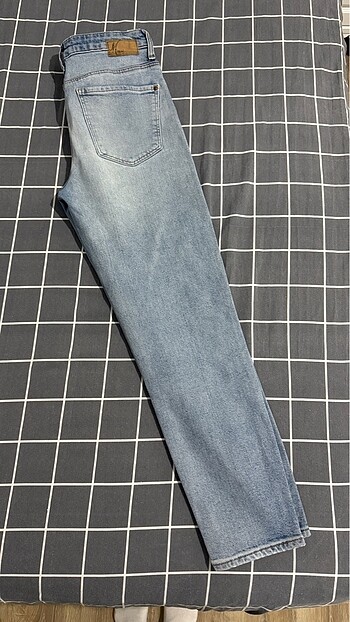 27 Beden Mavi Cındy Mom Jeans Yüksek Bel