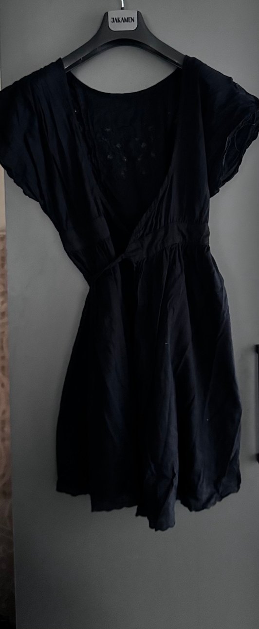 Siyah Nakışlı Gotik Kadın Elbisesi - Görsel 2