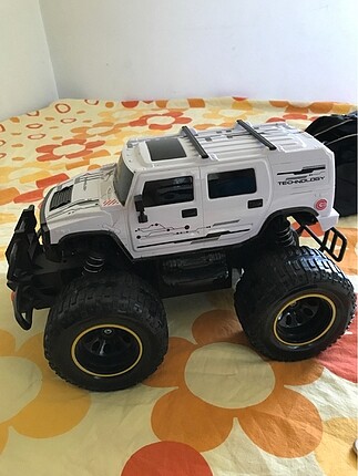 Oyuncak araba 4x4