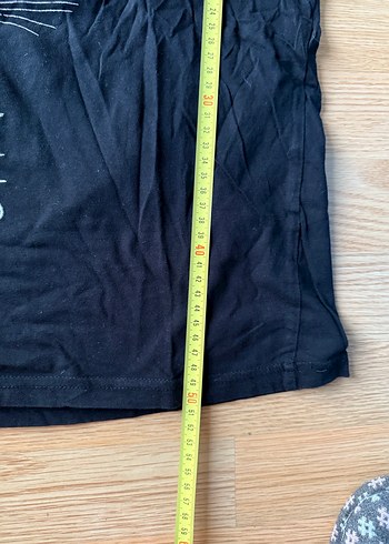 Siyah Gotik Desenli Kedi Baskılı Tişört - Görsel 4