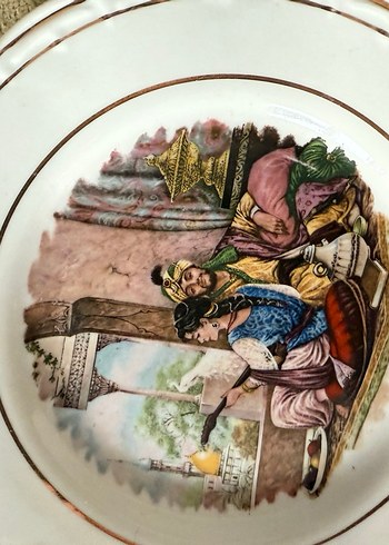 Çok Renkli Baskılı Geleneksel Tabak - Görsel 2