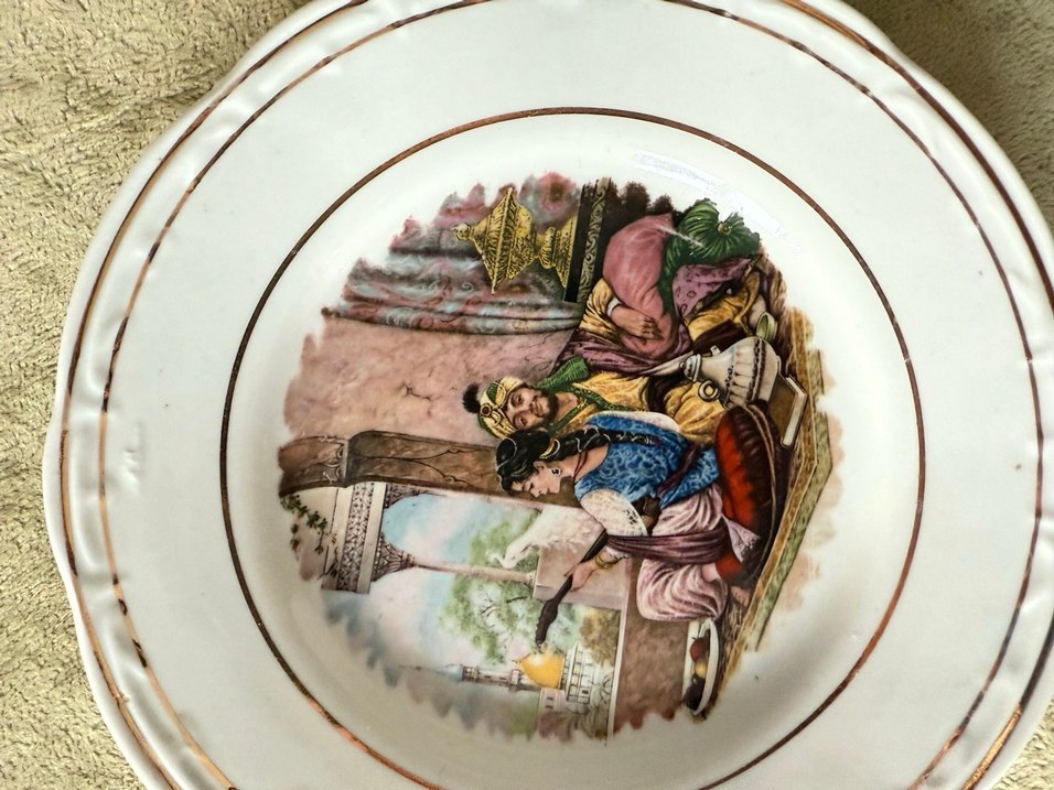 Çok Renkli Baskılı Geleneksel Tabak - Görsel 2