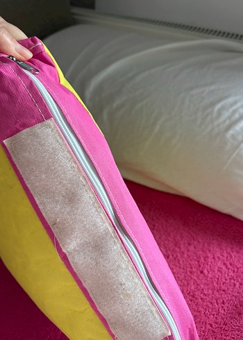 Renkli Üçgen Pop Kültür Yastık - Görsel 3