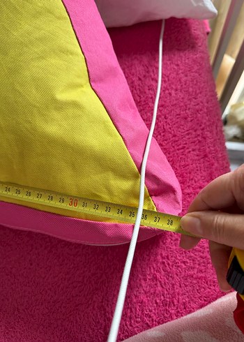 Renkli Üçgen Pop Kültür Yastık - Görsel 5