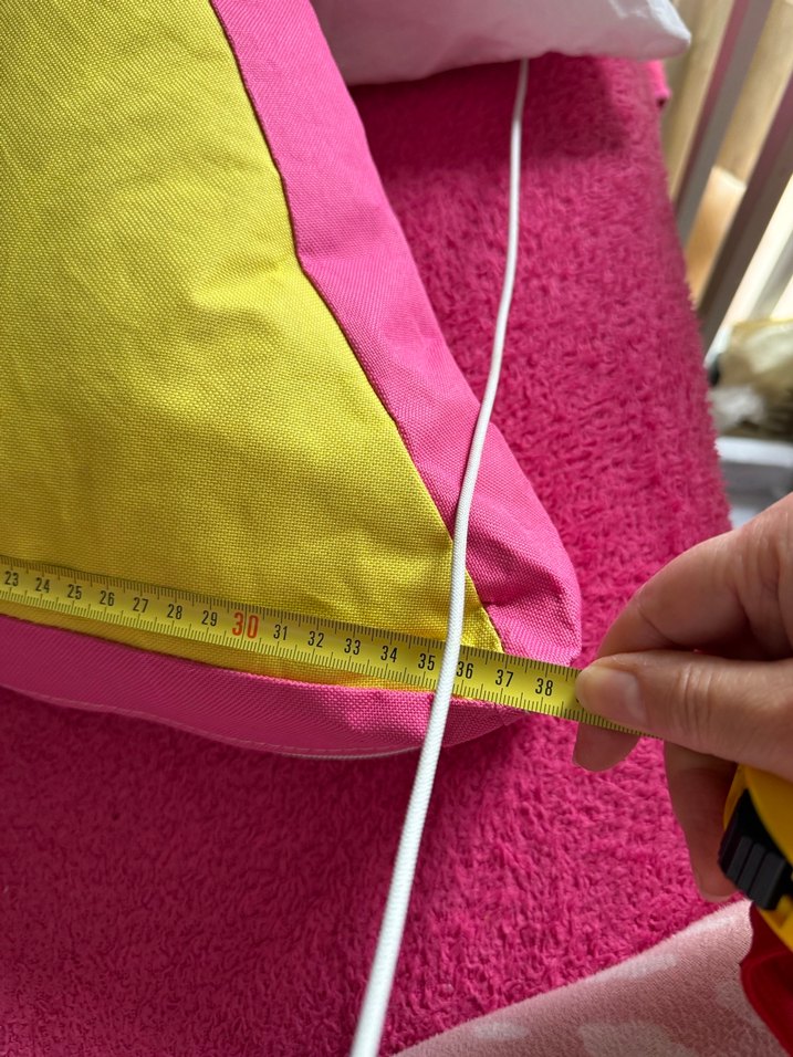 Renkli Üçgen Pop Kültür Yastık - Görsel 5