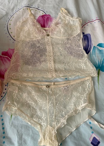 Nakışlı Beyaz takım - Görsel 6