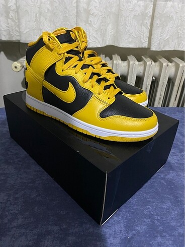 Nike Dunk High x Wu-Tang Clan