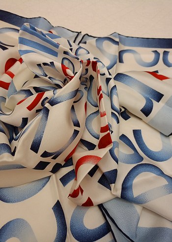 Vintage  Armine ipek eşarp - Görsel 2