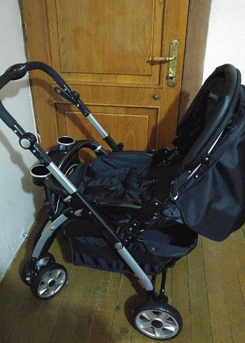 Siyah Bebek Arabası - Görsel 2