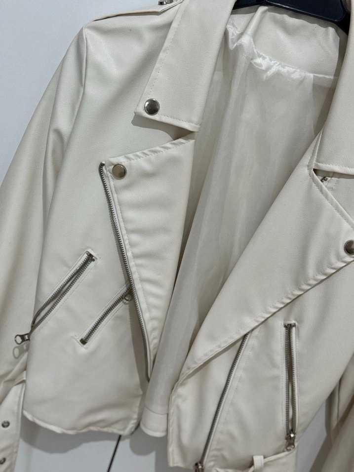 Kadın Beyaz Suni Deri Ceket - Görsel 5