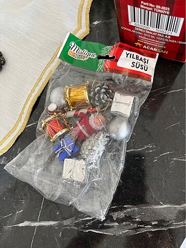 Beden yeşil Renk Yılbaşı Ağacı